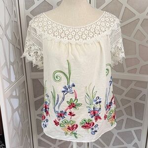 Embroidered Floral Lace Blouse